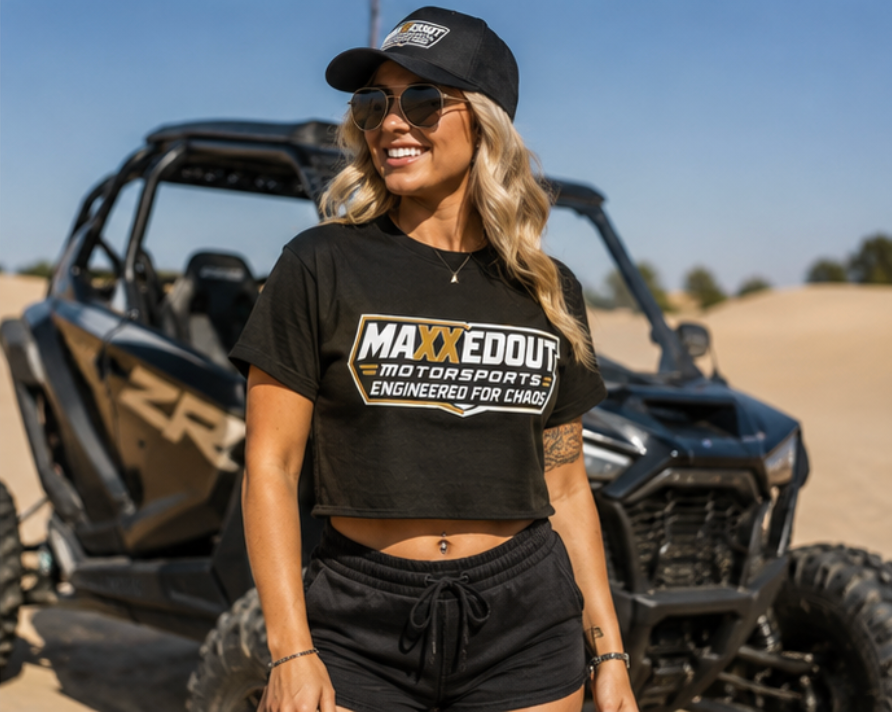 Women’s Gold cropped tee